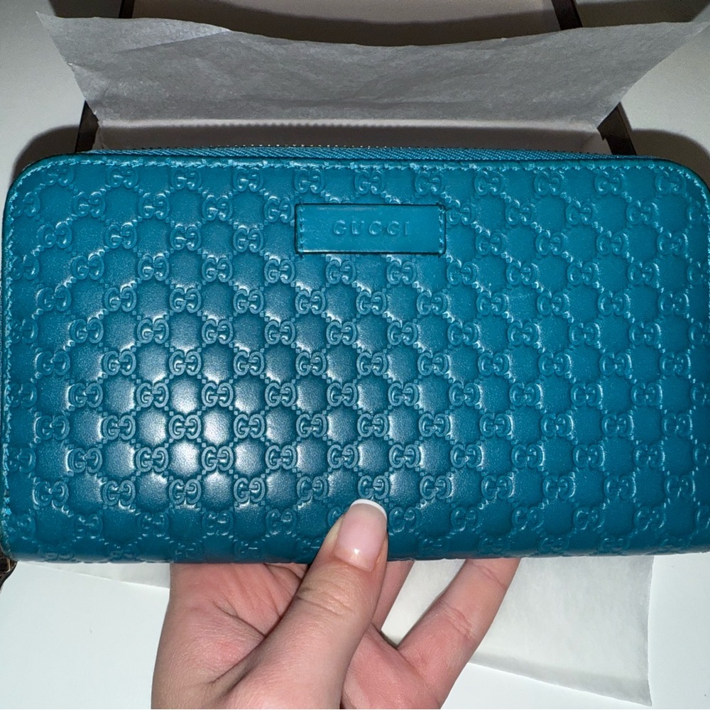 Gucci Teal Embossed Leather Wallet